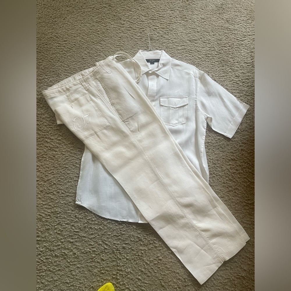 Sean Jean Men white linen set, pants/ short sleeve shirt